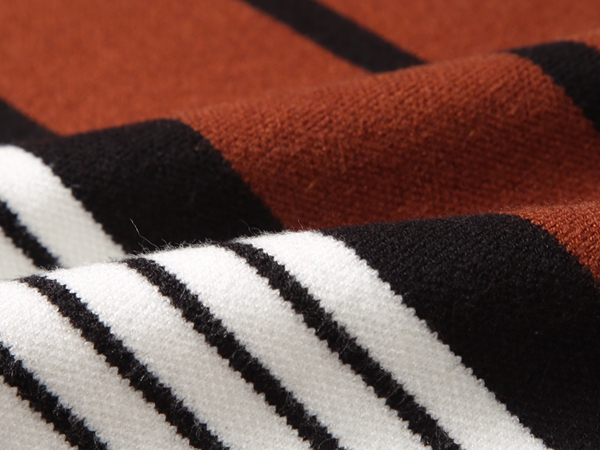 ブランドセーター角部分ディテール